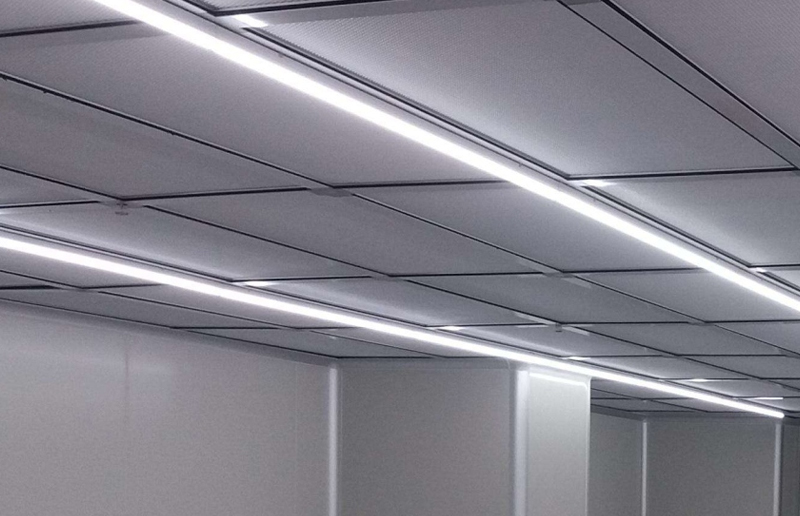 LG06P LED Tri-odolné svetlo