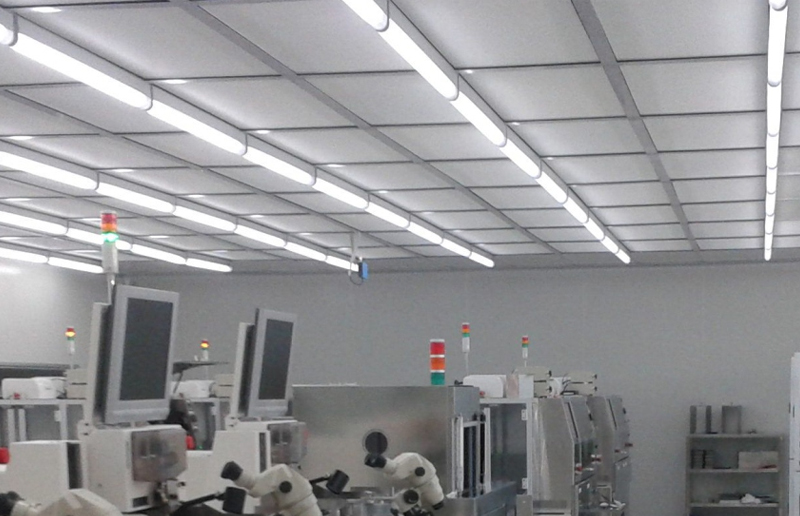 LG08Q LED Tri-odolné svetlo